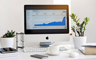 炒股上杠杆:配资网大全-谷歌盘后涨逾7% 苹果盘后涨超3% 美国法官裁定谷歌无需出售Chrome浏览器